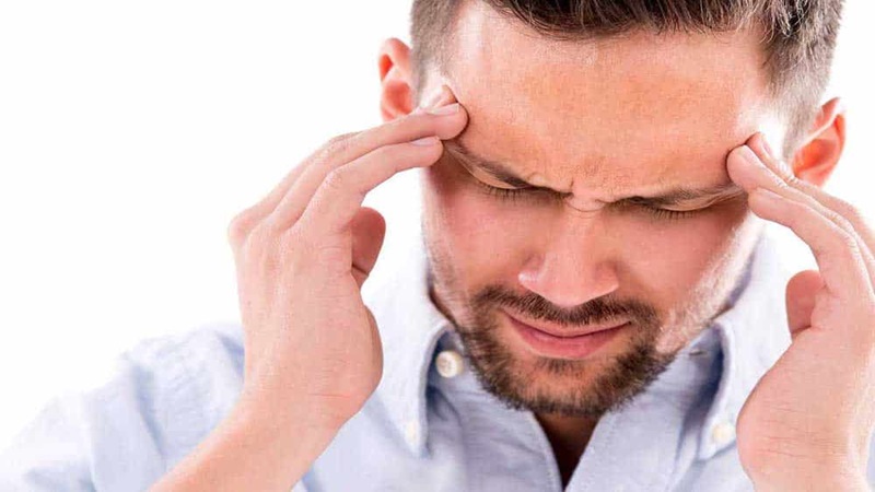 علائم میگرن ، تشخیص و روش‌های درمانی | کلینیک مغز و اعصاب اصفهان | کلینیک تخصصی مغز و اعصاب نورون