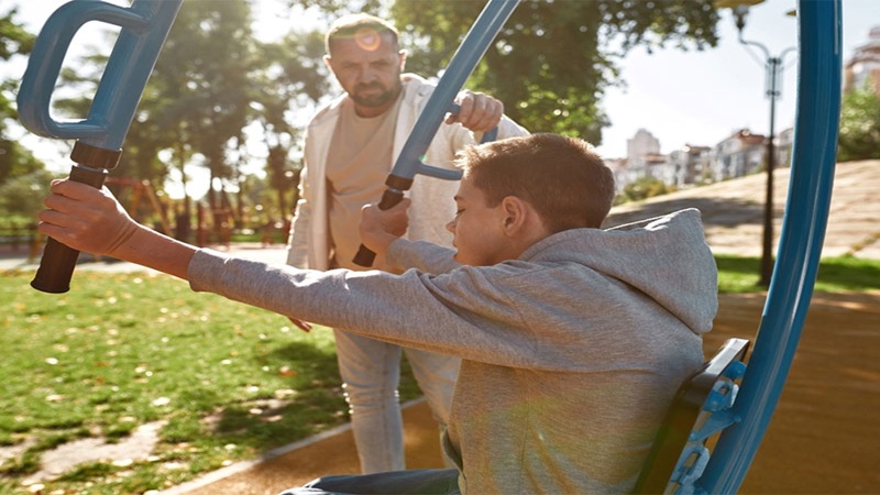 آسیب‌های مغزی ناشی از ورزش | کلینیک مغز و اعصاب اصفهان | کلینیک تخصصی مغز و اعصاب نورون