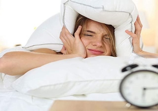 اختلالات خواب و تأثیر آن بر سلامت مغز | کلینیک مغز و اعصاب اصفهان | کلینیک تخصصی مغز و اعصاب نورون