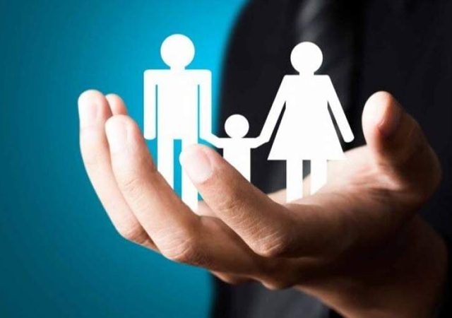 بررسی تأثیر روابط اجتماعی و تعاملات انسانی بر سلامت روان و عملکرد مغز | کلینیک مغز و اعصاب اصفهان | کلینیک تخصصی مغز و اعصاب نورون